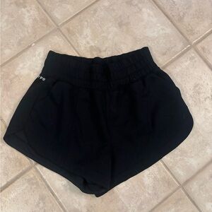 Black Women’s High-Waist Pull-On Shorts